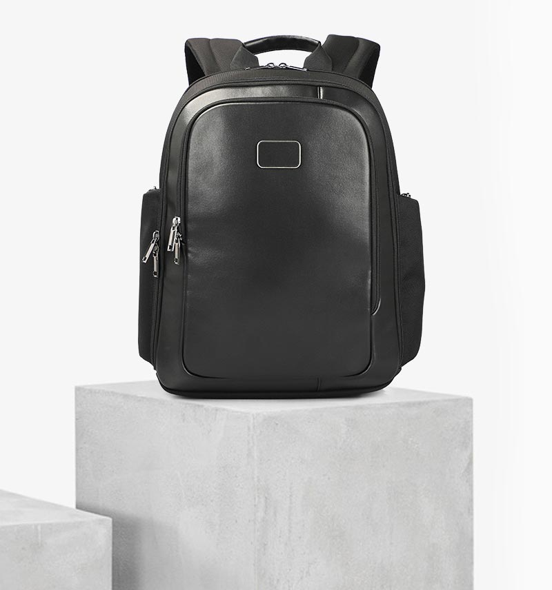 双肩背包定制,礼品包定制,背包厂家,广东双肩背包厂.jpg 双肩背包定制,礼品包定制,背包厂家,广东双肩背包厂.jpg